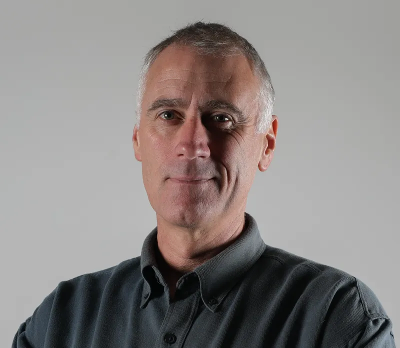 Dr Martin Williams
